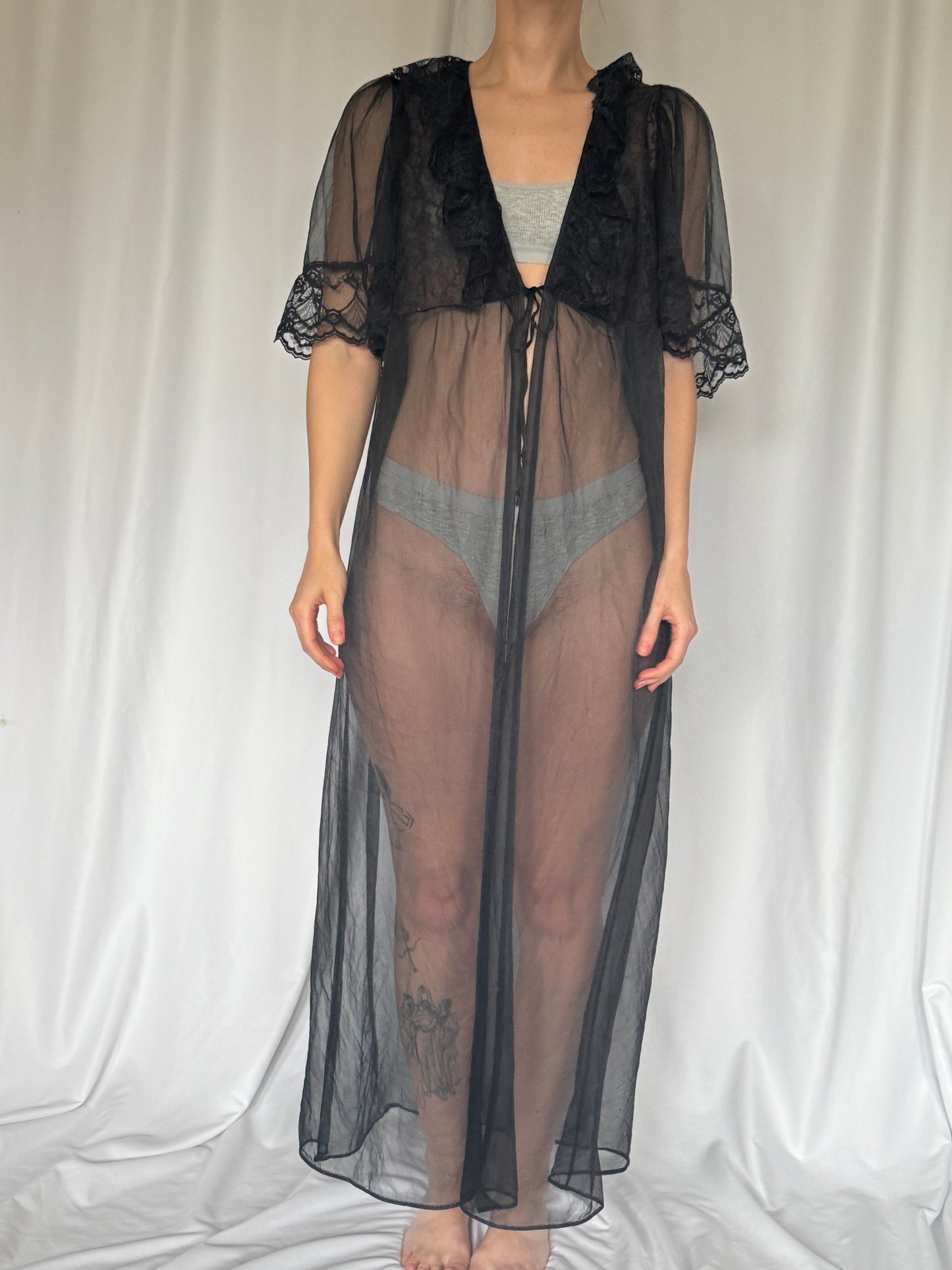 Black Lace Robe | 80s