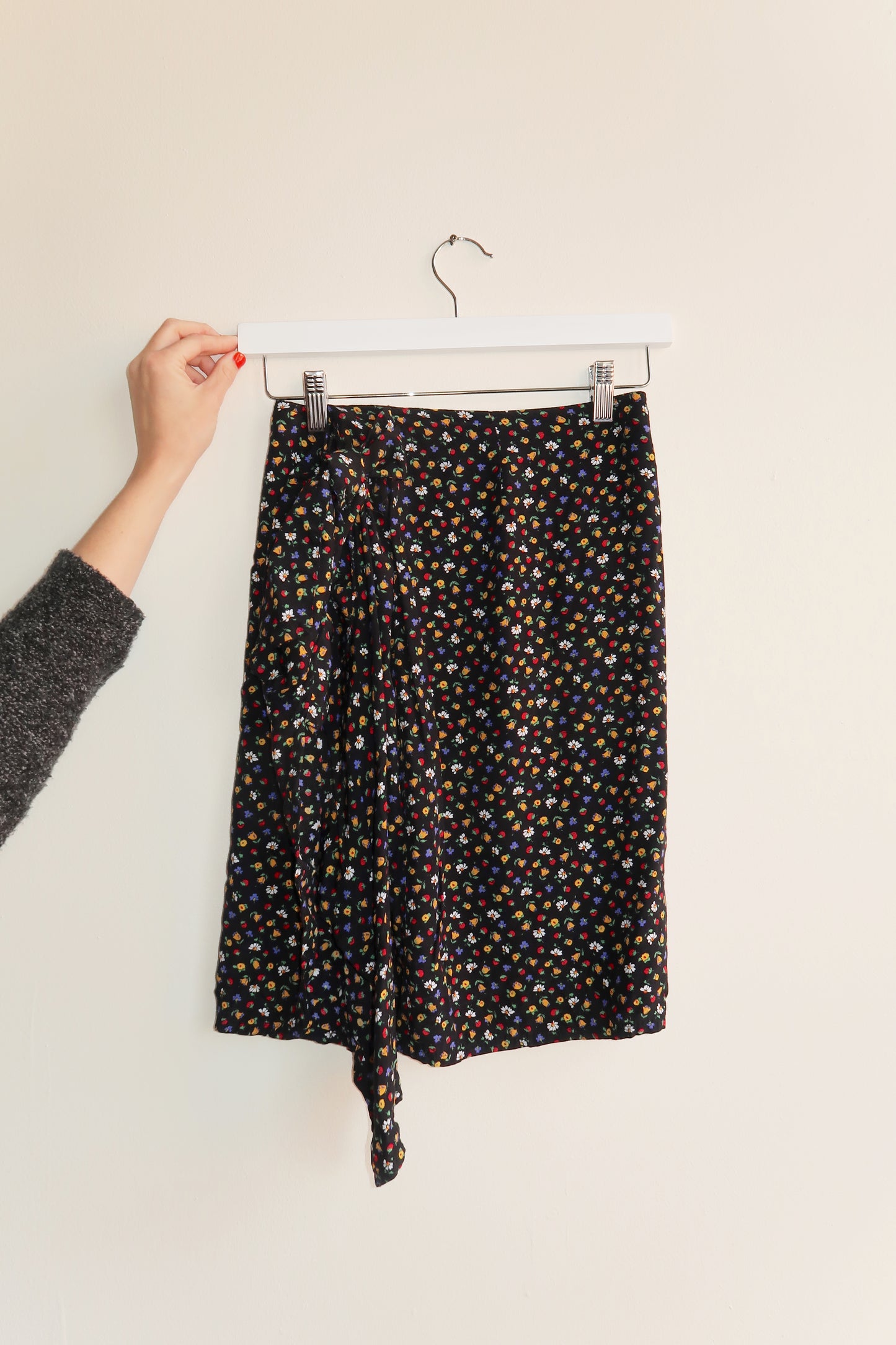 80s | Strawberry skirt