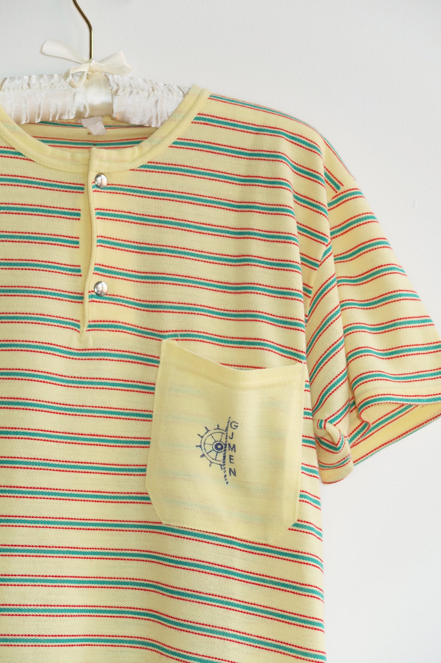 80s | Yellow stripe tee