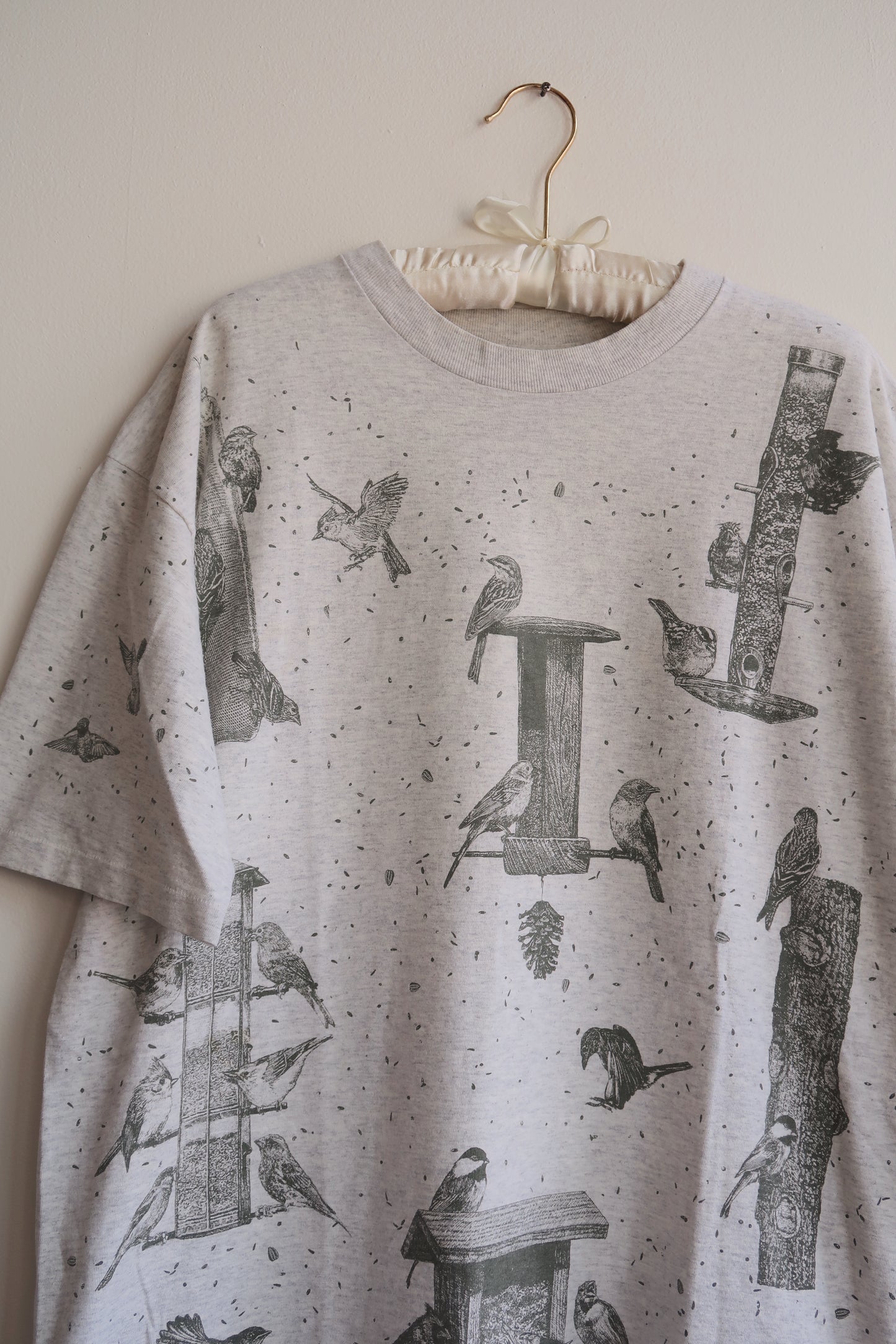 90s | Feed the Birds tee