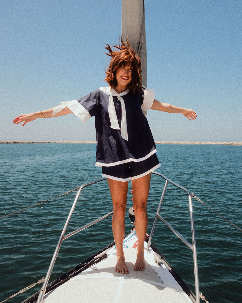 sailor set top