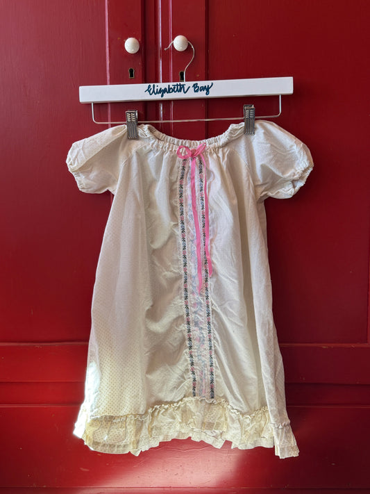 1960s Ribbon Trim Nightdress